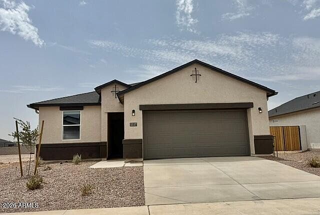 1st image of 5537 E Darwin Drive