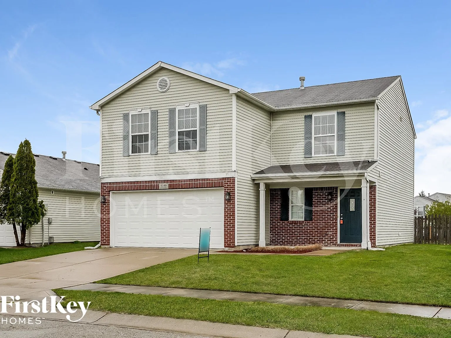 3 bed, 2.5 bath, 1792 sqft, $2,165 — Photo 2