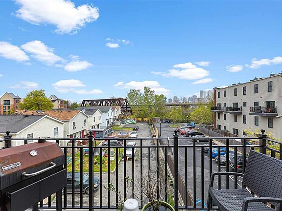 3rd image of 26 Ash St #2