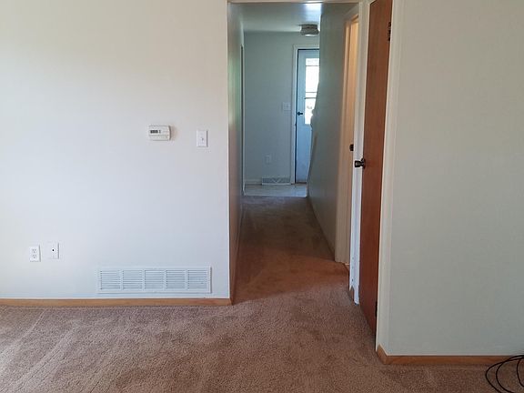 Living room/ Hallway