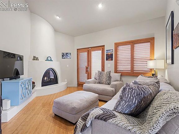 4th image of 21 Crystal Park Rd