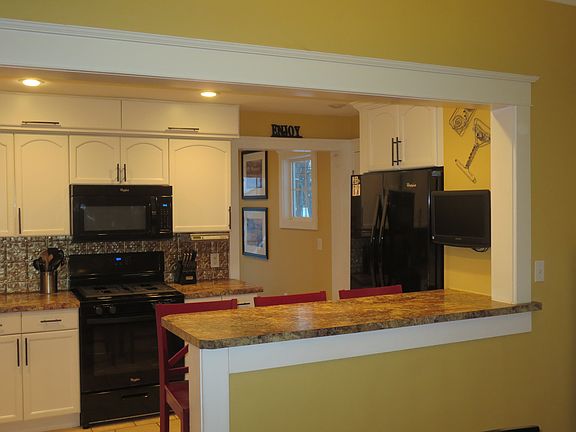 kitchen bar