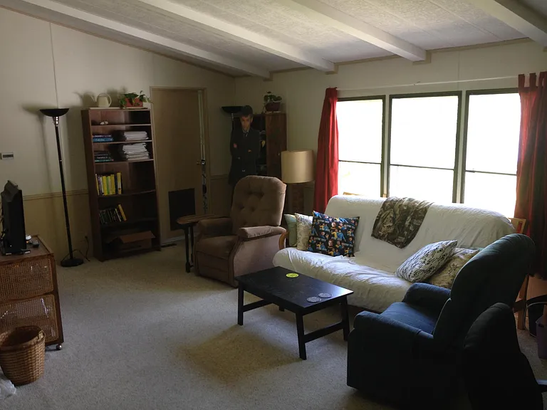 107 Mary Ln — Photo 7