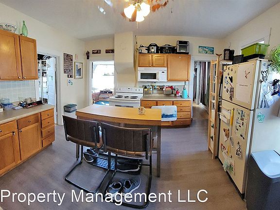 3rd image of 3756 E Underwood Ave APT 3