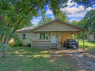 303 Hickory St, Dardanelle, AR 72834