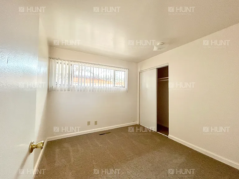 3925A Mercury Cir SE — Photo 11