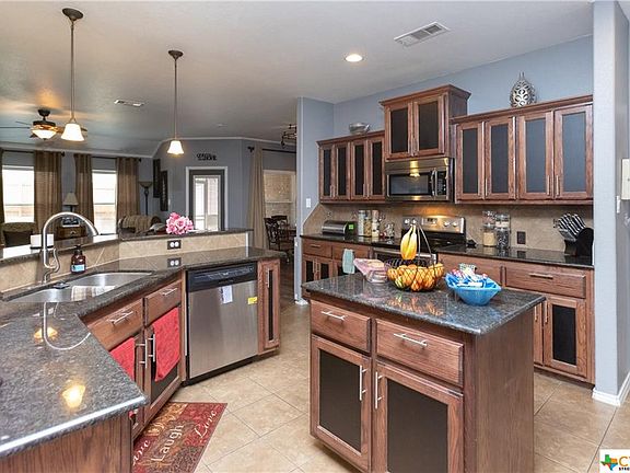 5th image of 5807 Turquoise Dr