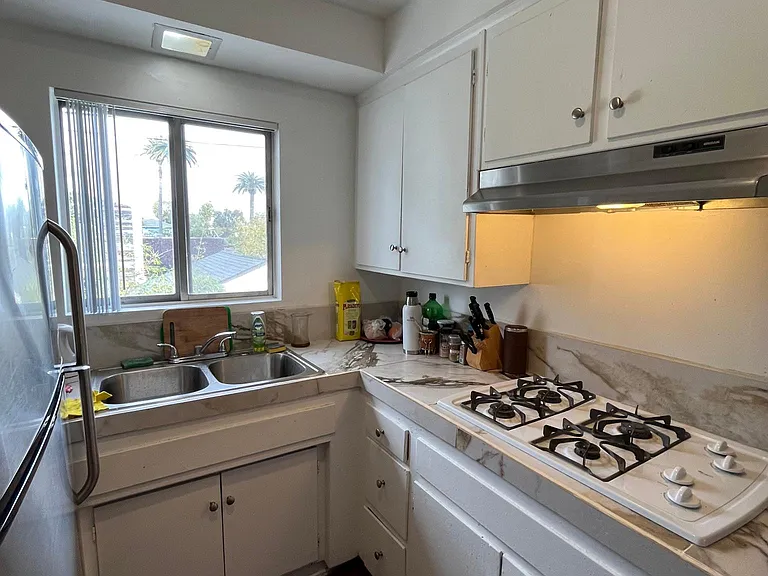 4020 Inglewood Blvd #10 — Photo 18