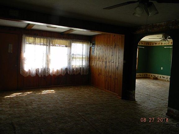 5th image of 510 1st St