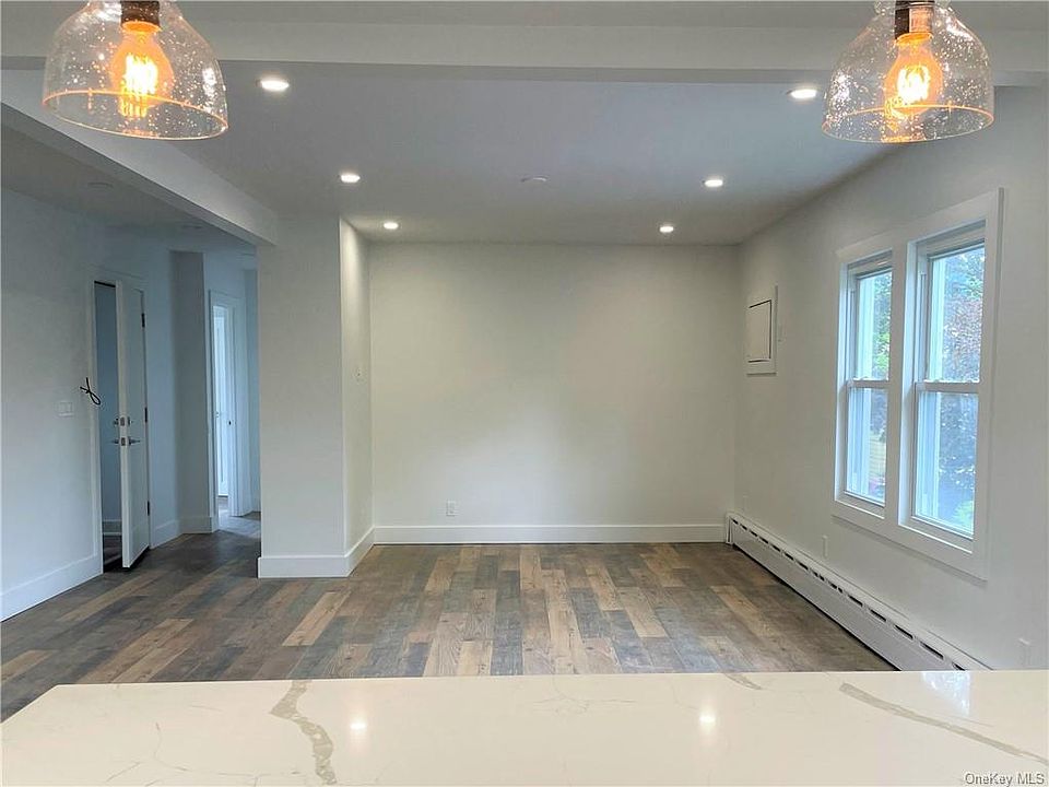 112 Clunie Ave FLOOR 2, Yonkers, NY 10703 Zillow