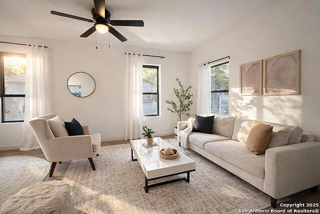 2 bed, 2.5 bath, 1125 sqft, $1,750 — Photo 4