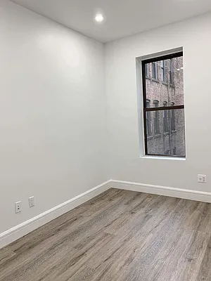 Rented by REAL New York | media 22