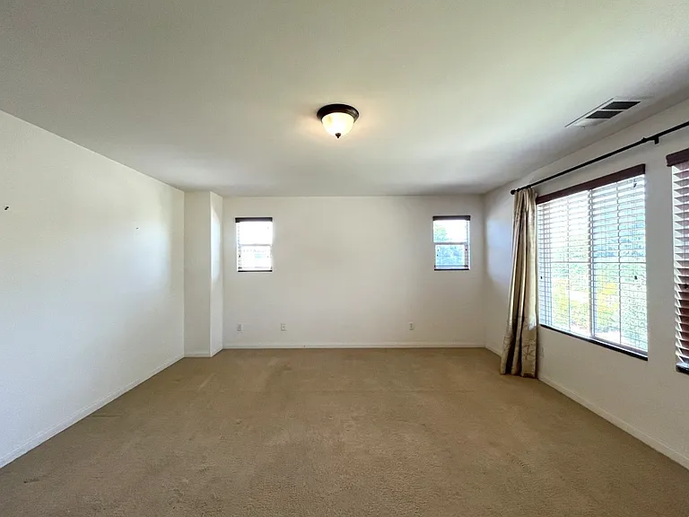 7143 Leighton Dr — Photo 31