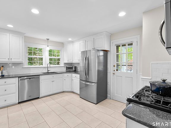 5th image of 2032 North Benson Road