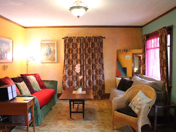 3964 N Michigan Ave #A