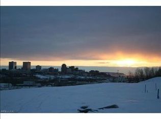 1381 Northbluff Dr, Anchorage, AK 99501