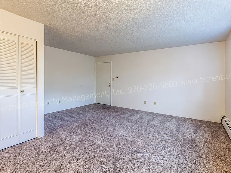 1314 E 16th St — Photo 14