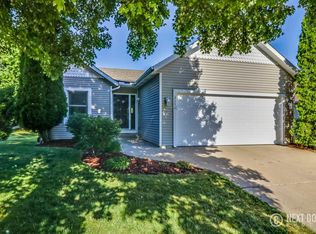 3156 Winter Ridge Dr, Holland, MI 49424
