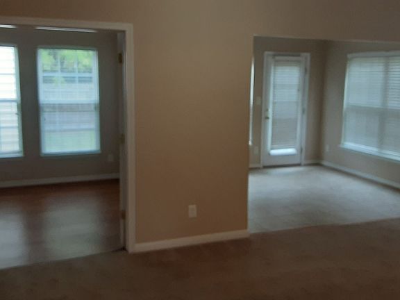 3rd image of 11345 Abbots Cross Ln