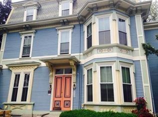 35 Forest St APT 4, Medford, MA 02155
