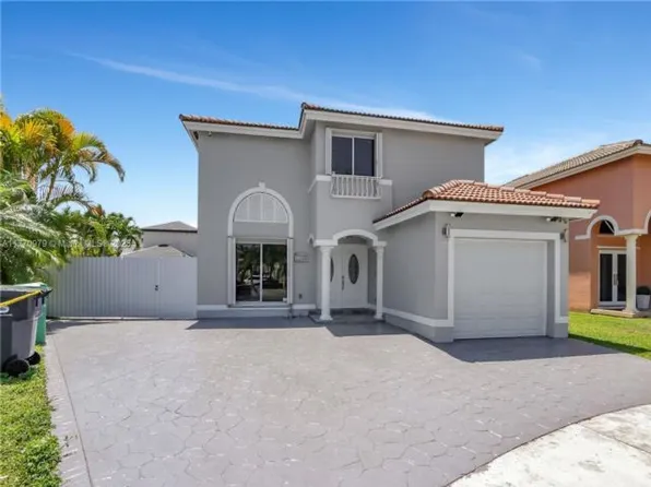 15638 SW 91st Ln, Miami, FL 33196