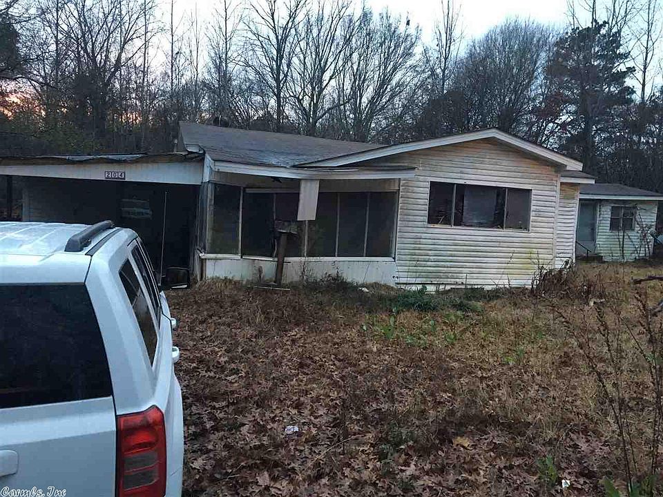 1st image of 204 S Gardner St