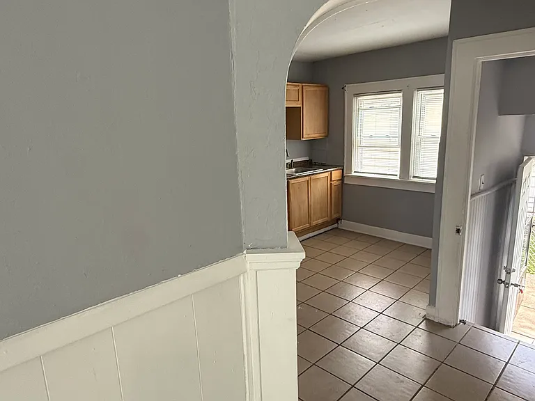 3352 W 125th St — Photo 3