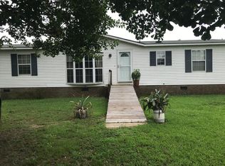 6724 Lake Springs Dr, Holly Springs, NC 27540