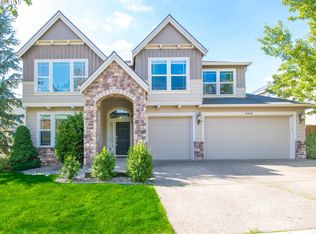 10960 SE Lenore St, Happy Valley, OR 97086