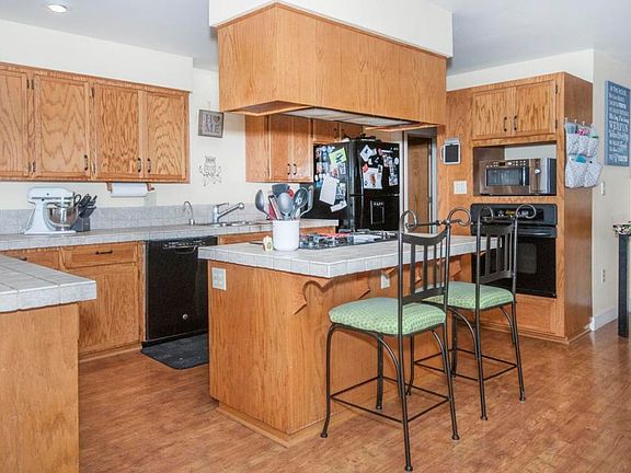 5th image of 1135 NE 7th Dr