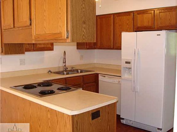 2nd image of 296 Bonnie Brook Dr