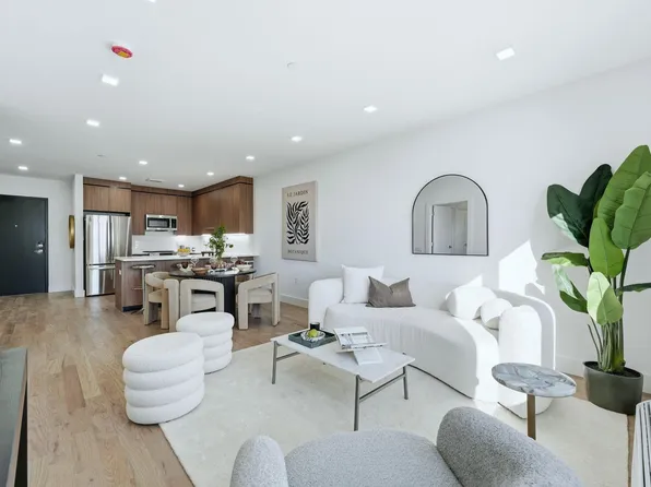 8404 4th Avenue image 1 of 20