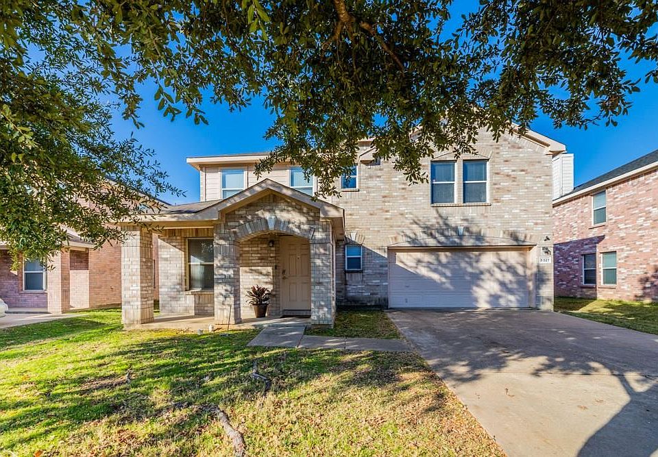 1st image of 5327 Nueces Ln