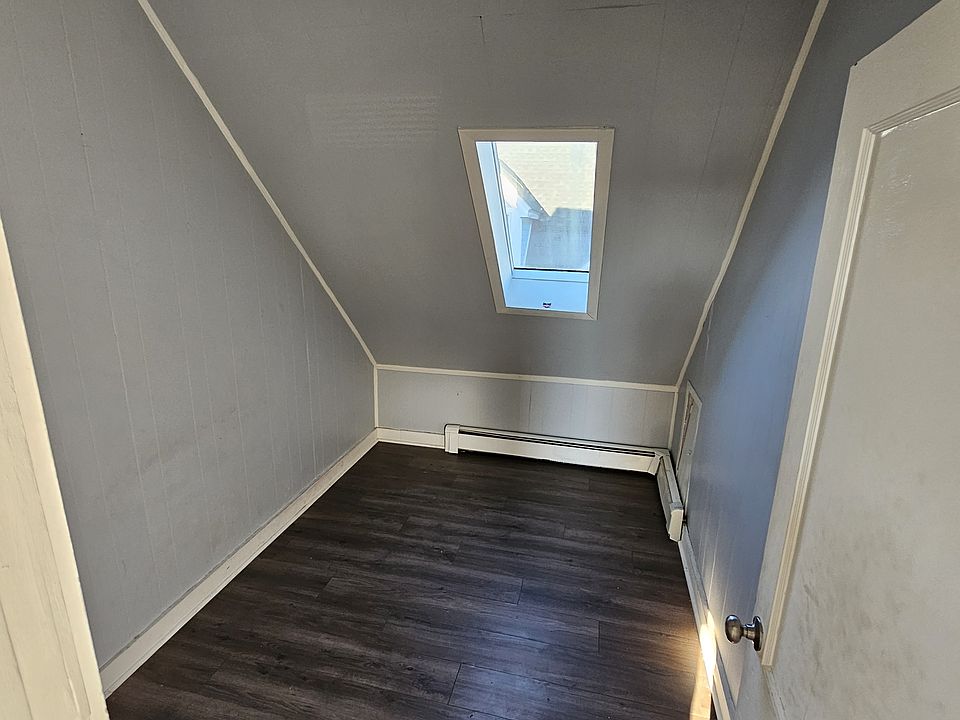 bedroom/office