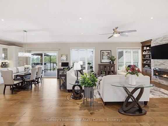 5th image of 565332 Side Road 7a