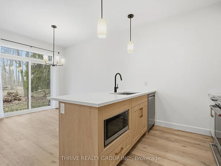 279 Hill St #3 — Photo 11