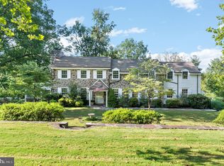 1048 Broadview Rd, Wayne, PA 19087