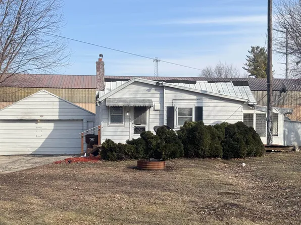 230 Reed St, Pecatonica, IL 61063