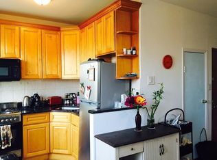 130 3rd Pl APT 3, Brooklyn, NY 11231
