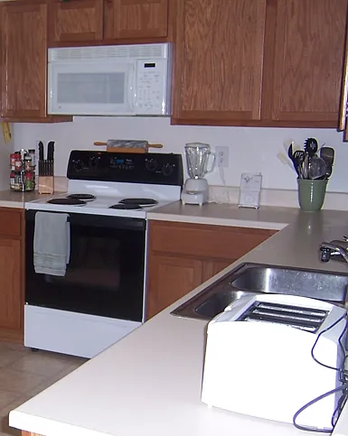 3 bed, 1321 sqft, $1,500 — Photo 3