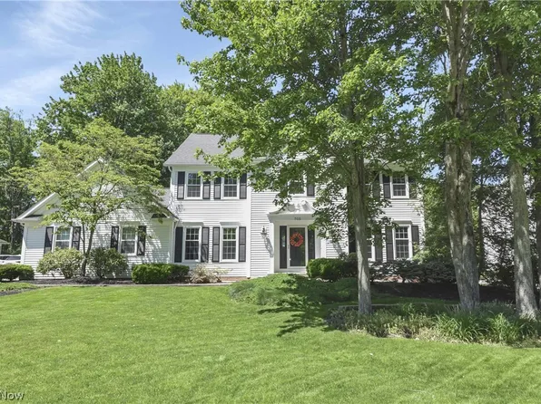 705 Lake Trl, Aurora, OH 44202