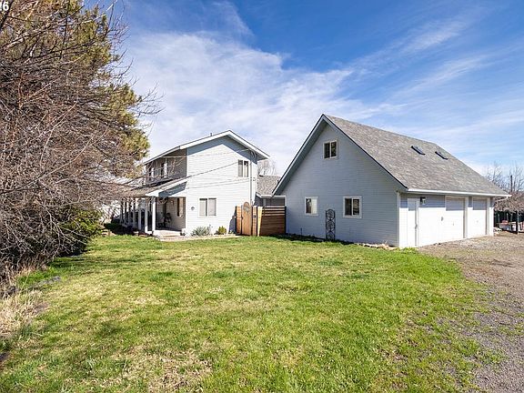 2nd image of 603 3rd St