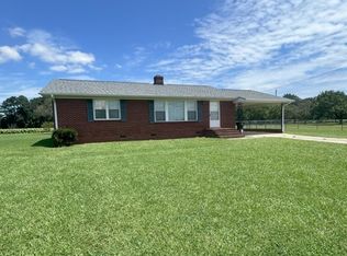 3256 State Highway 96 N, Selma, NC 27576