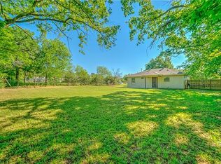 3208 Rosehill Dr, Fort Worth, TX 76112