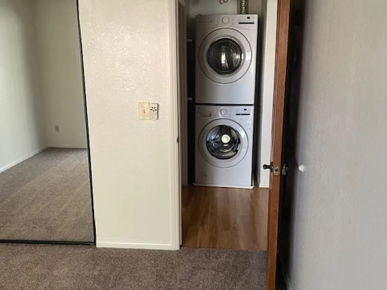 848 Woodland Ave #4 — Photo 3