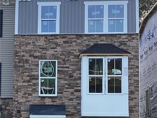 139 Big Woods Dr #21A, Poquoson, VA 23662