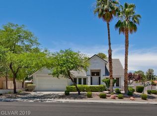 305 Redondo St, Henderson, NV 89014