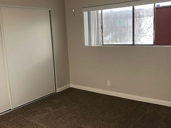 4th image of 3612 W 102nd St APT 15