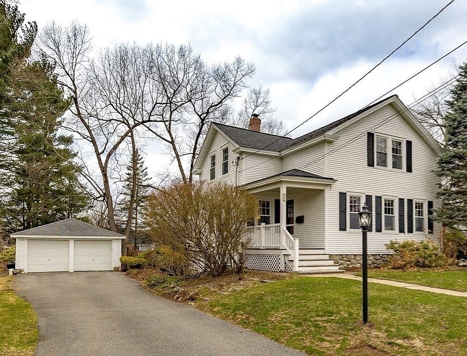 1st image of 12 Woodlawn Ave