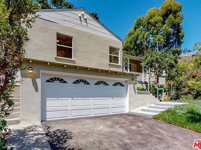 943 N Beverly Glen Blvd, Los Angeles, CA, 90077